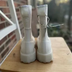 Off-White レインブーツ 37 Off-White(オフホワイト) レインブーツ(レディース) - 海外通販